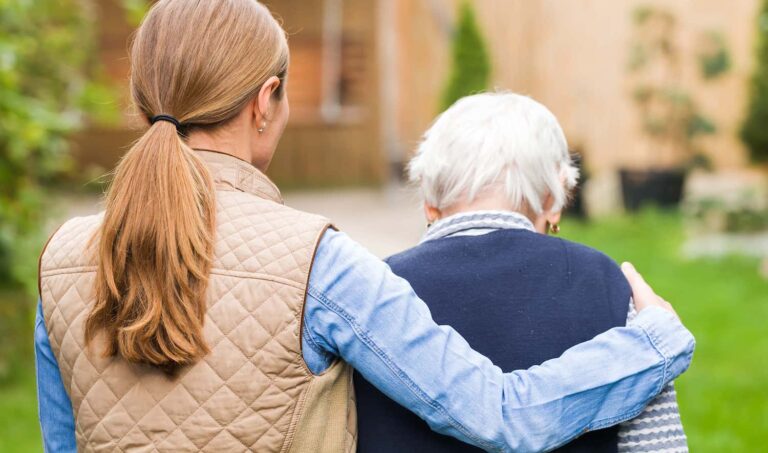 finding-care-homes-for-aggressive-dementia-patients-in-2023