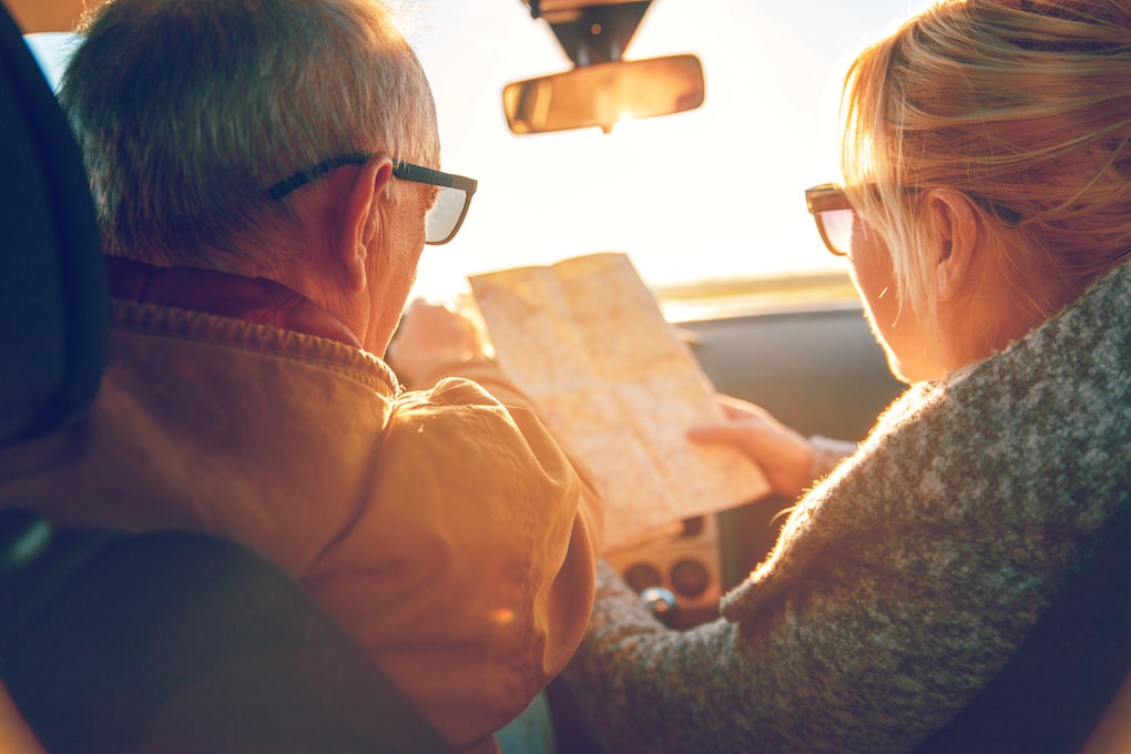 elderly couple with dementia and driving looking for directions 