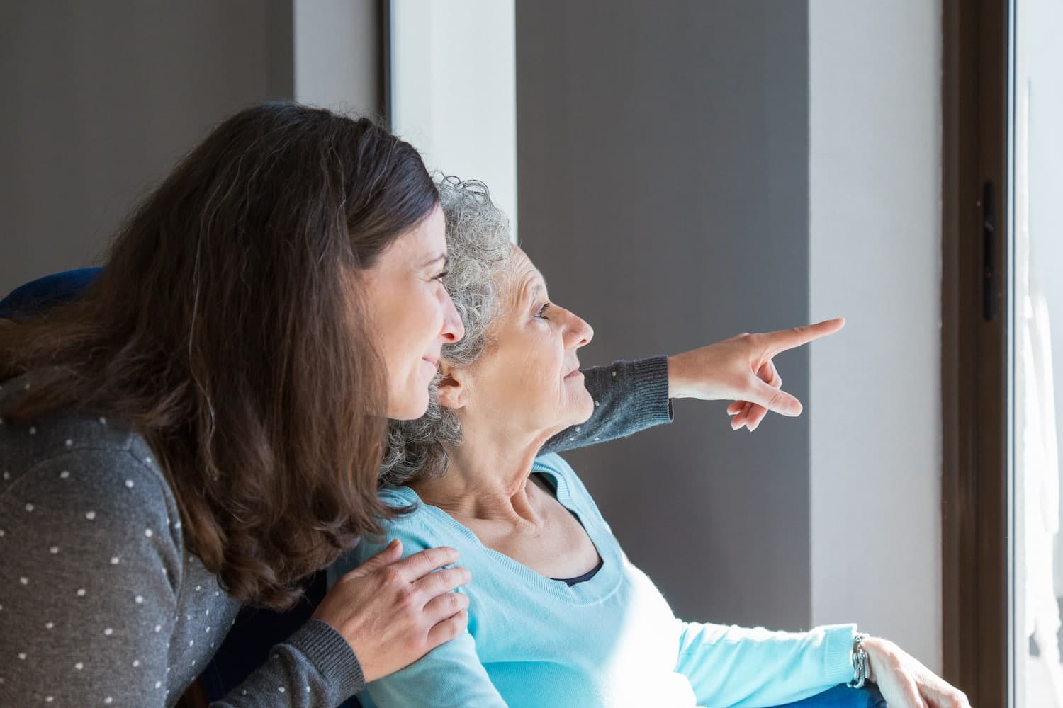 what to look for in a memory care facility pointing out window